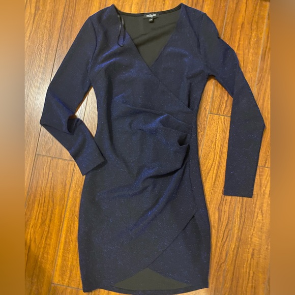 Women’s eclipse dress - Picture 1 of 1